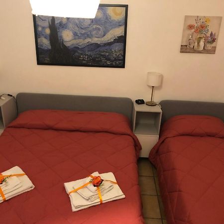 La Finestra Di Umberto Vicino Al Centro Con Parcheggio Privato Bed & Breakfast Витербо Екстериор снимка