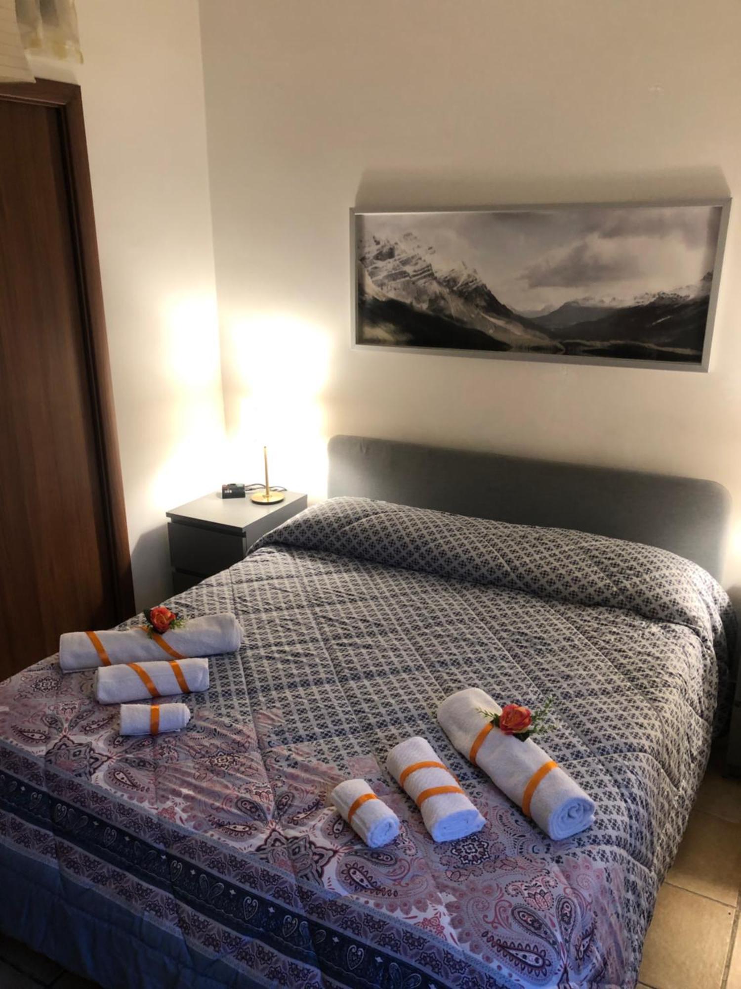 La Finestra Di Umberto Vicino Al Centro Con Parcheggio Privato Bed & Breakfast Витербо Екстериор снимка